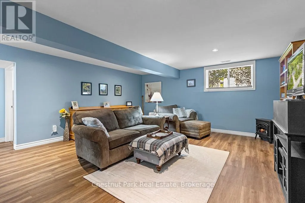683177 CHATSWORTH ROAD 24