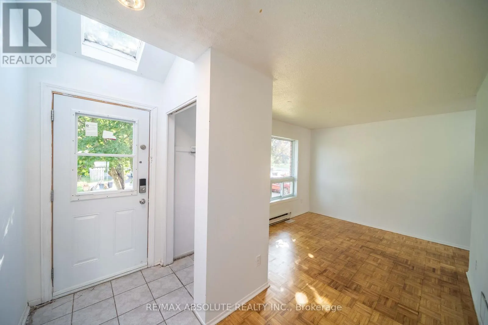 294 THERESE AVENUE