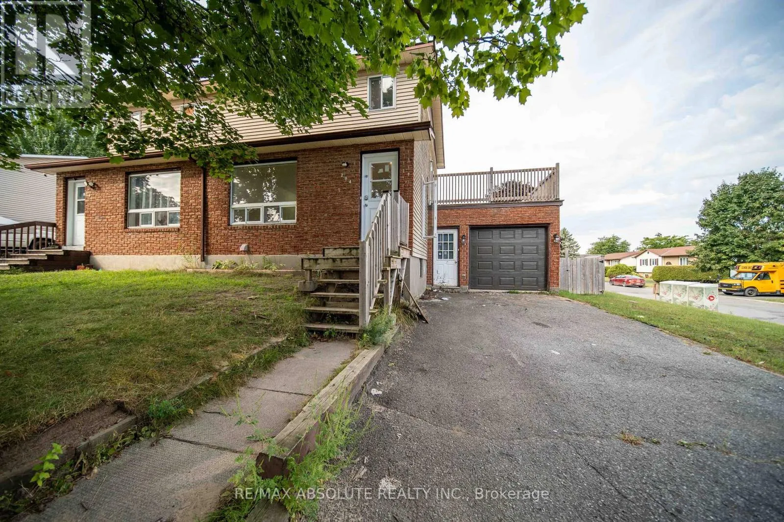 294 THERESE AVENUE