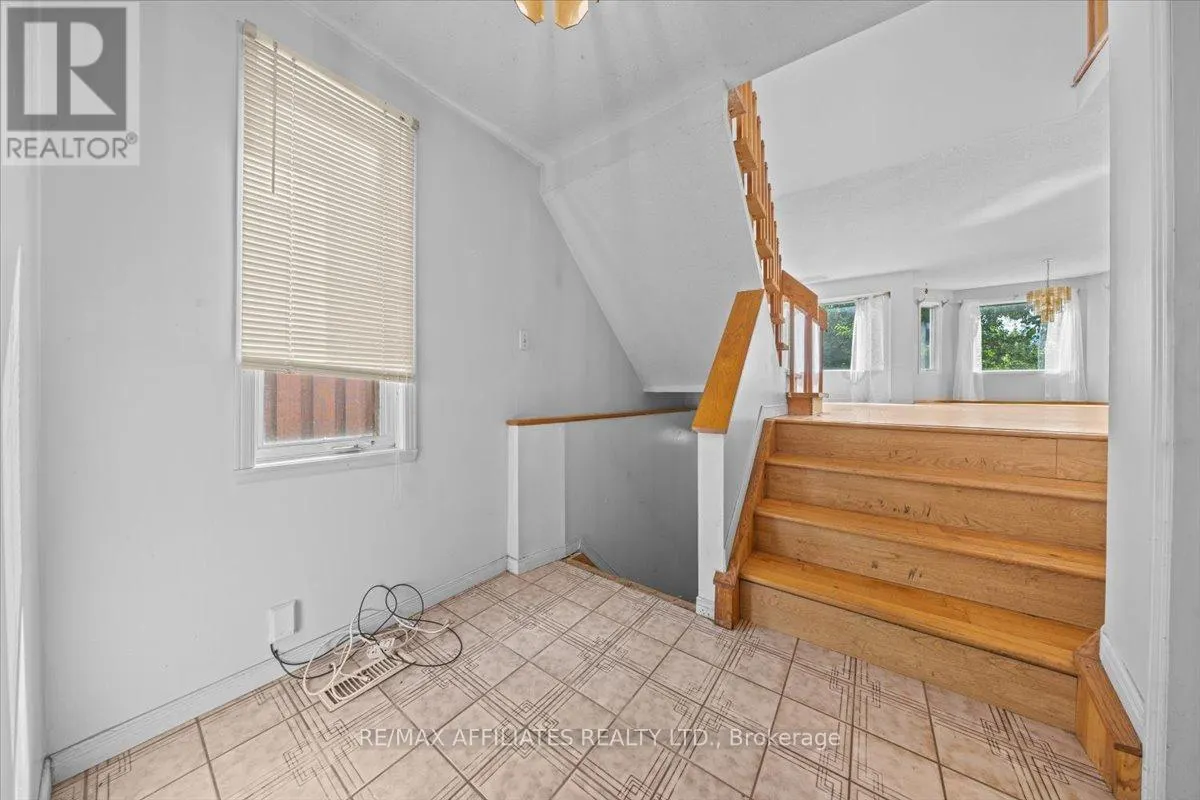 1024 MISS OTTAWA STREET