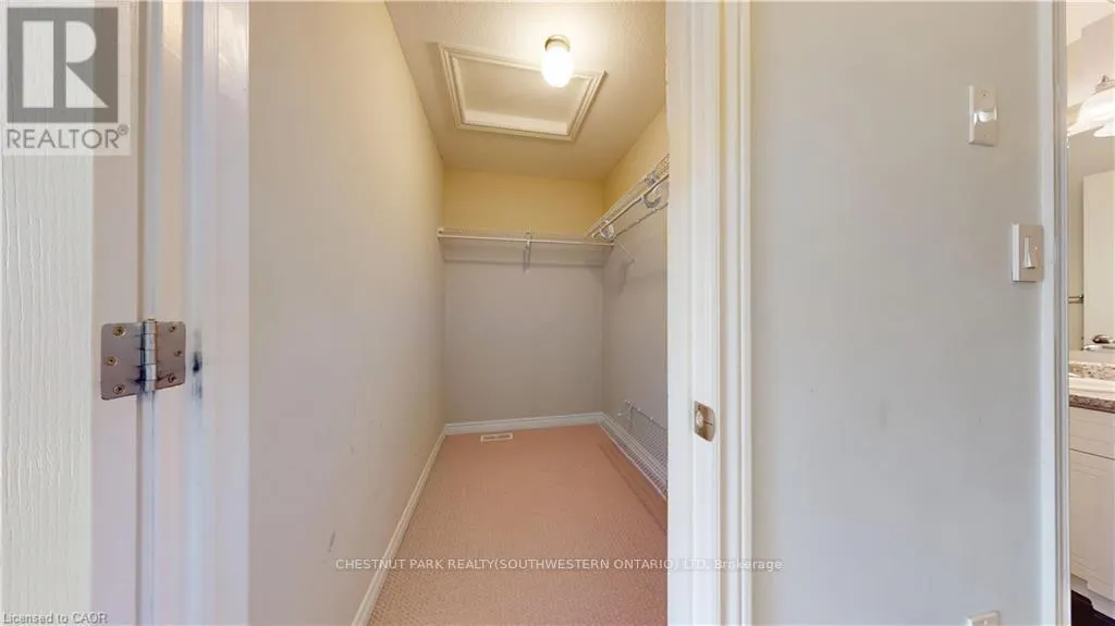 UPPER - 94 ROBERT PEEL ROAD