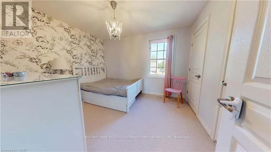 UPPER - 94 ROBERT PEEL ROAD