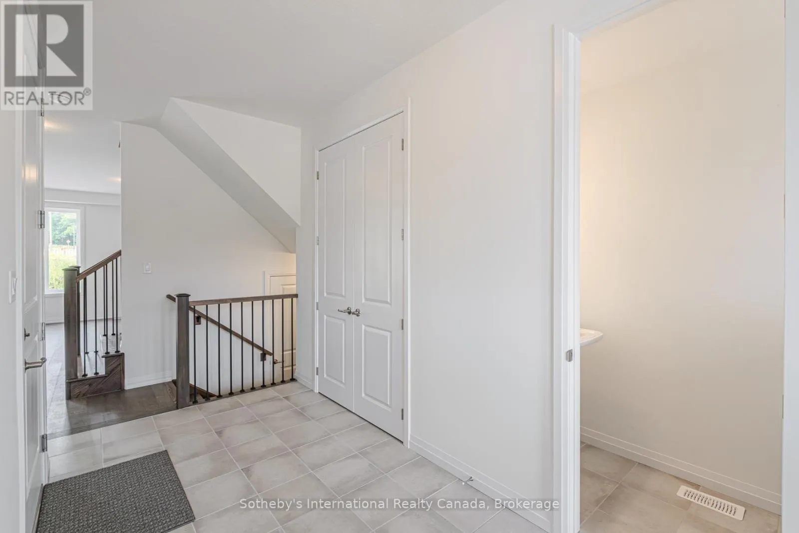 74 RALPH NEWBROOKE CIRCLE