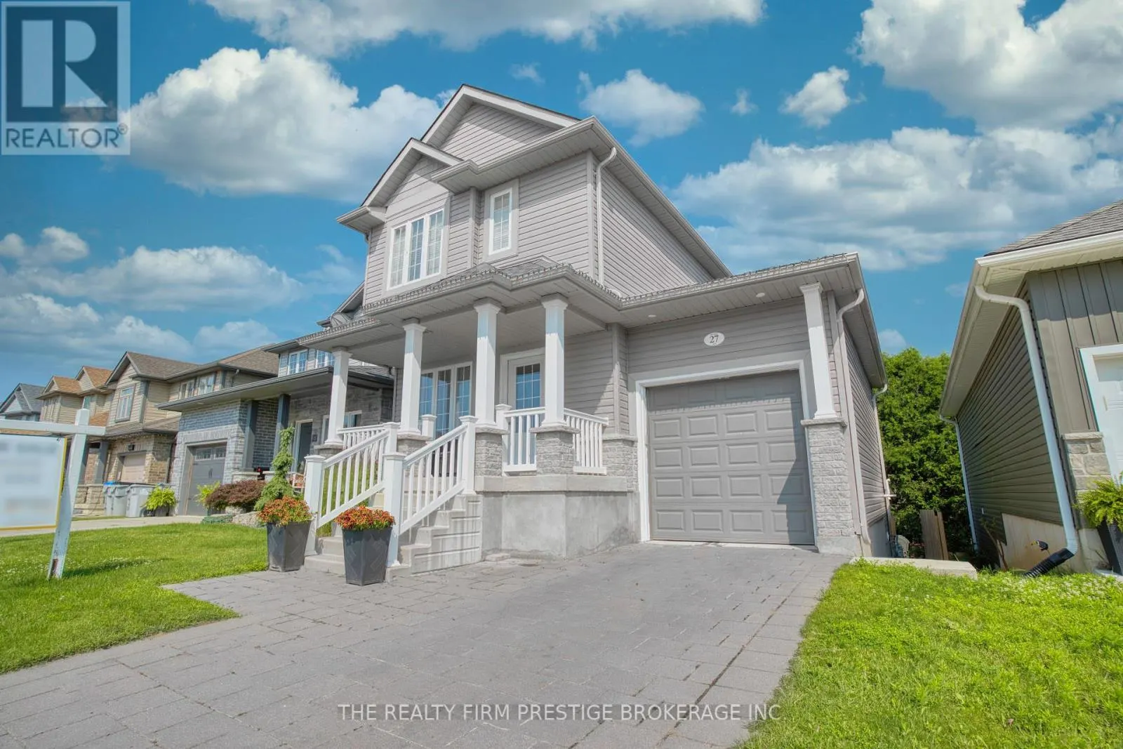 27 WILLIS AVENUE