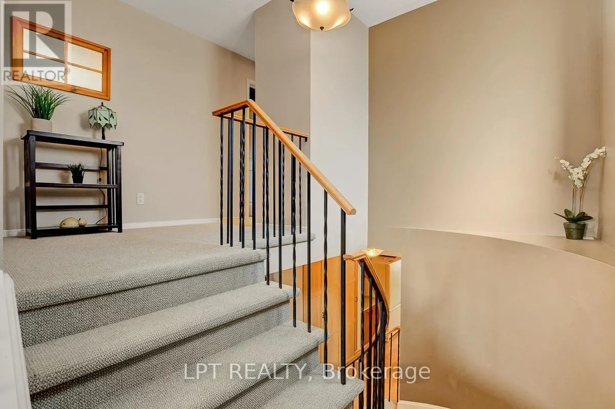 611 TOURELLE DRIVE
