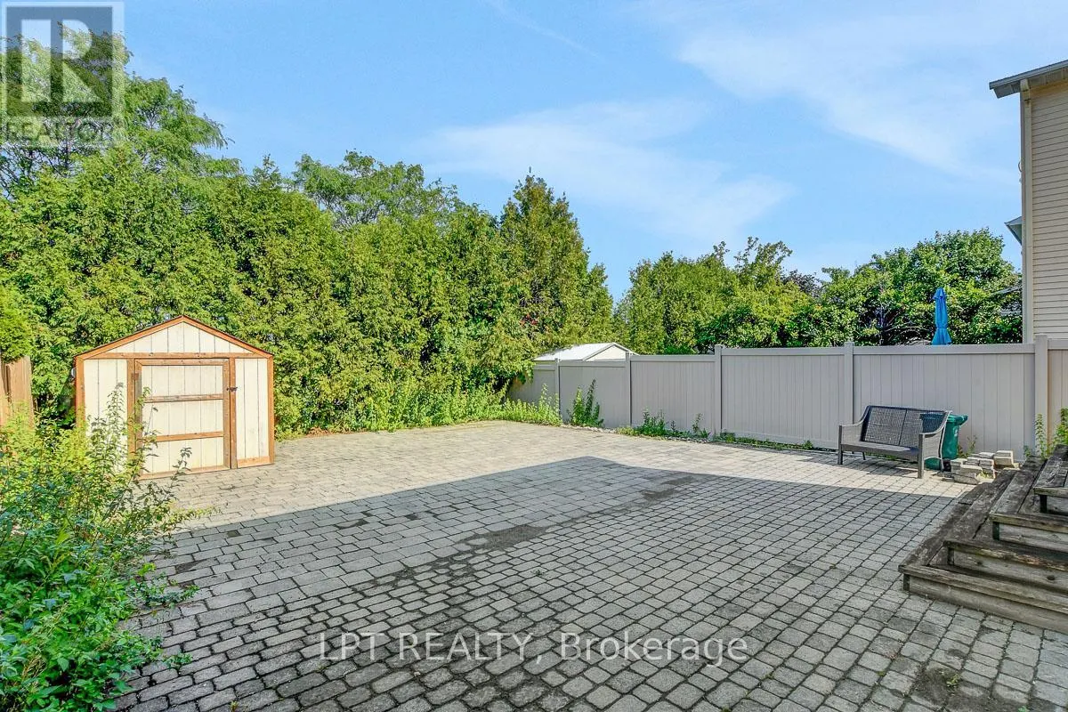 611 TOURELLE DRIVE
