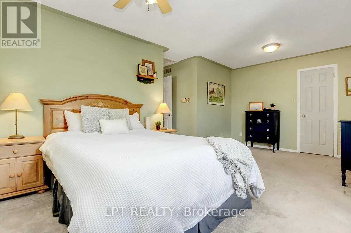 611 TOURELLE DRIVE