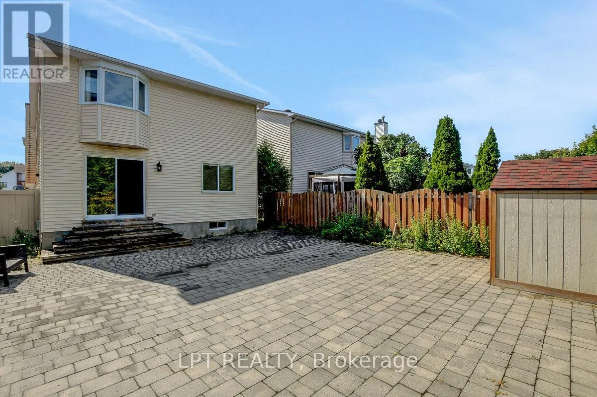 611 TOURELLE DRIVE