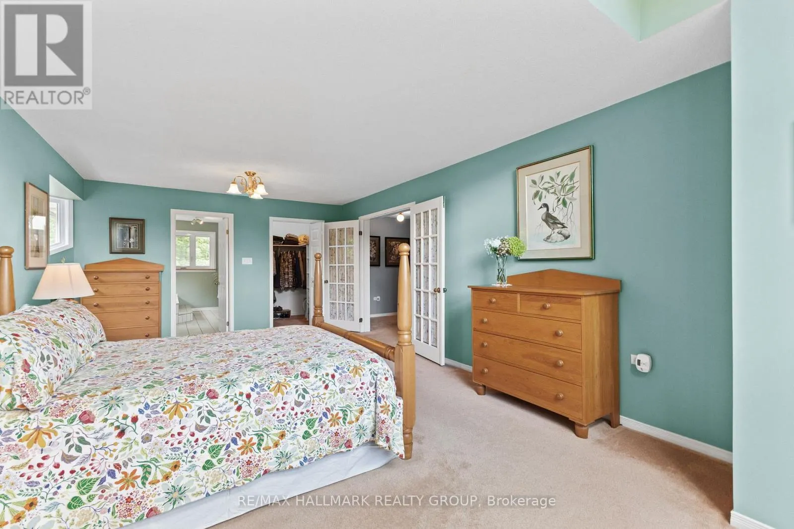 1103 RIDEAU BEND CRESCENT