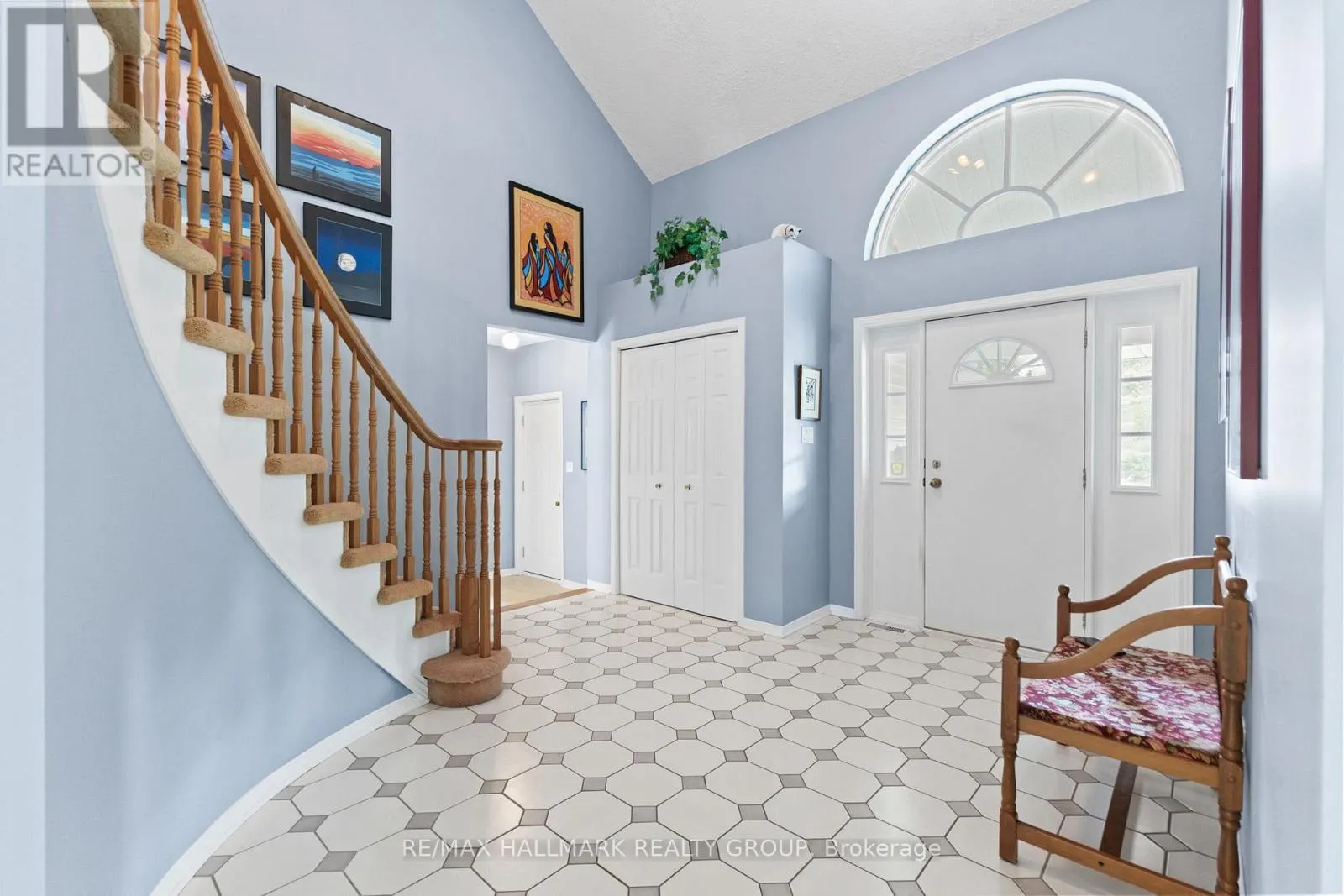 1103 RIDEAU BEND CRESCENT