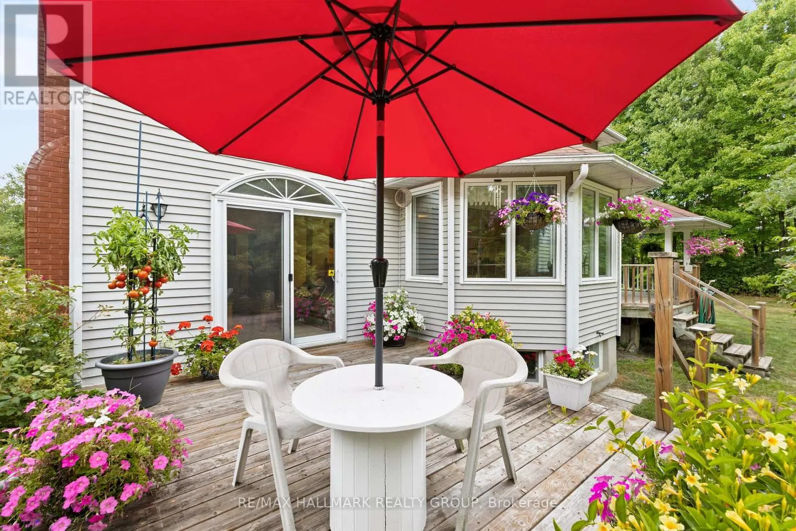 1103 RIDEAU BEND CRESCENT