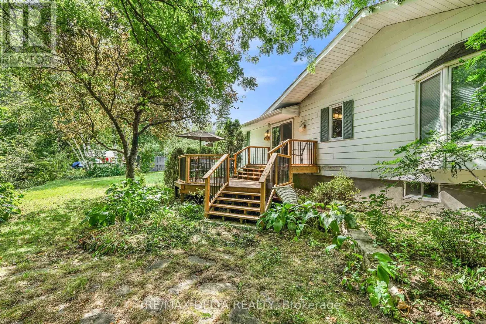 1115 GOLF CLUB ROAD N