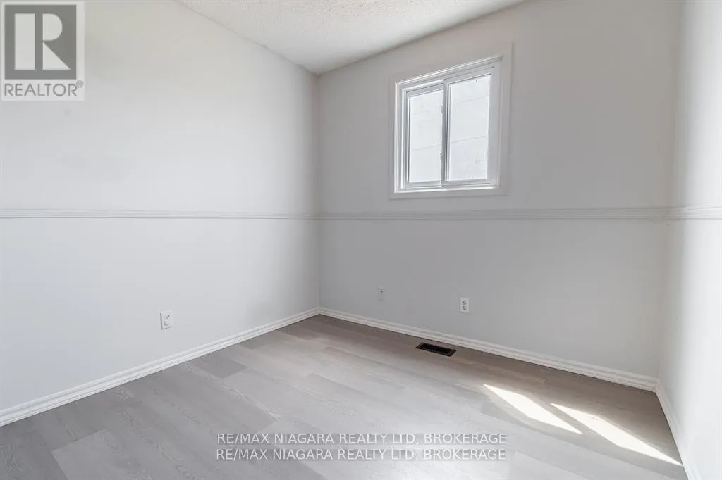 49 AUTUMN PLACE