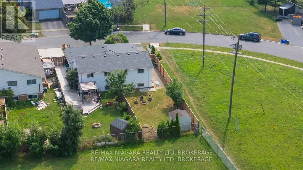 49 AUTUMN PLACE