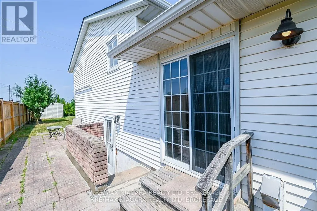49 AUTUMN PLACE