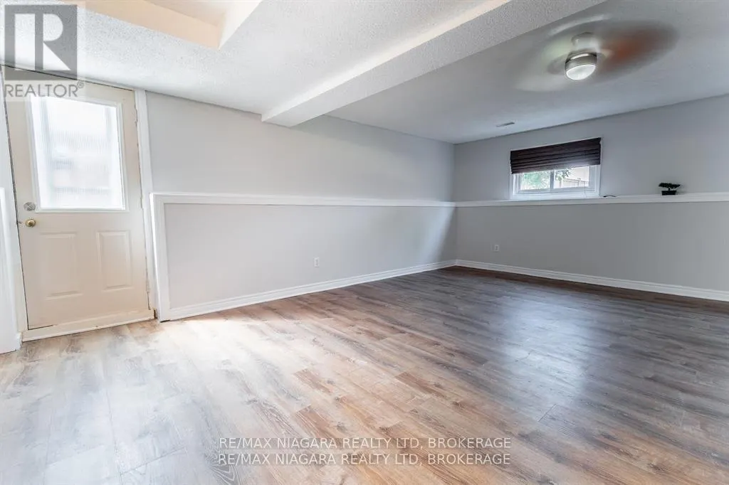 49 AUTUMN PLACE
