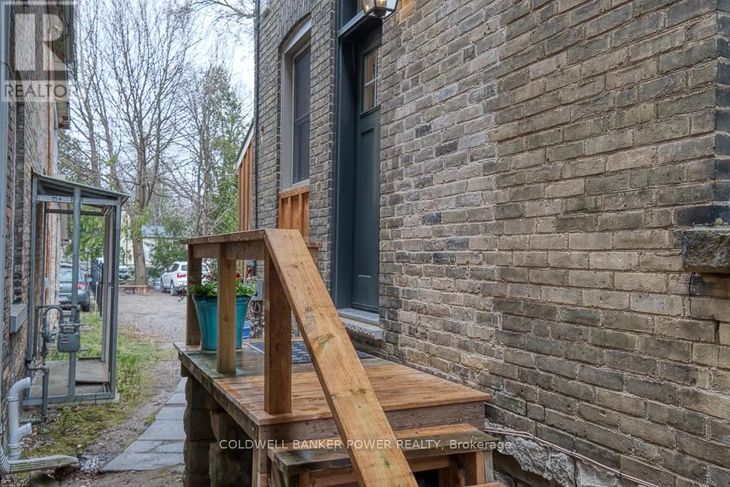 482 PRINCESS AVENUE