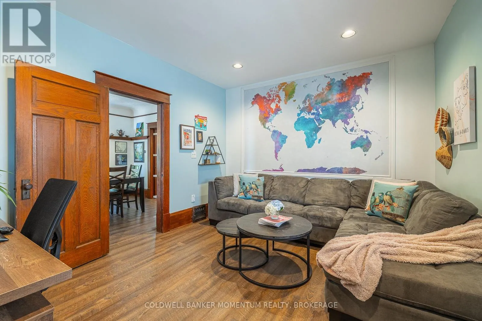 83 DUFFERIN STREET