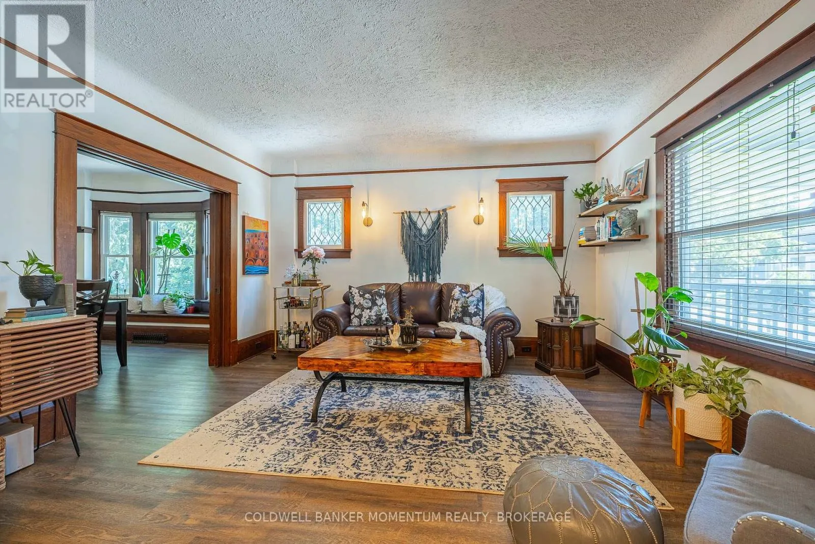 83 DUFFERIN STREET