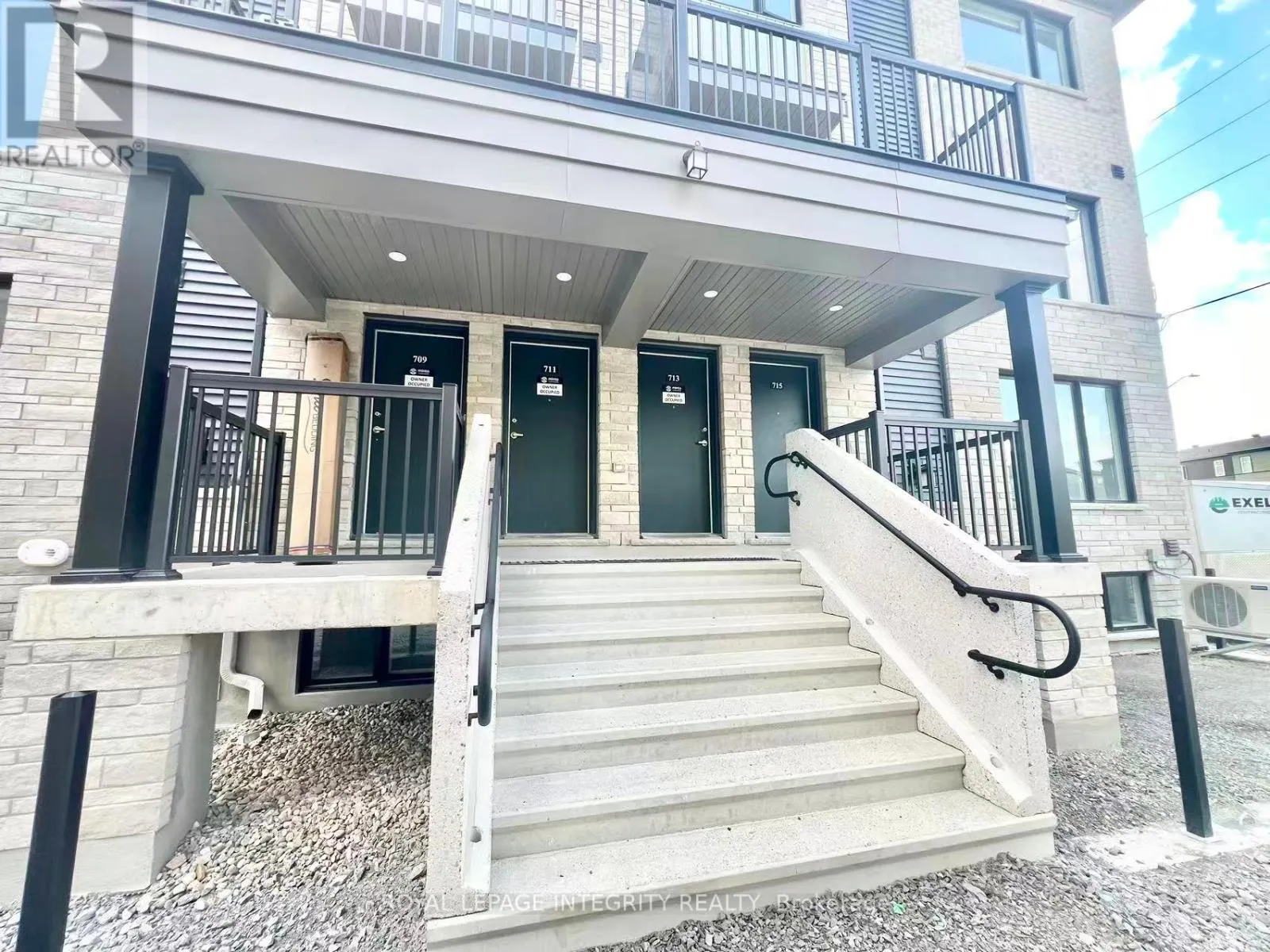 713 ARCADIAN PRIVATE