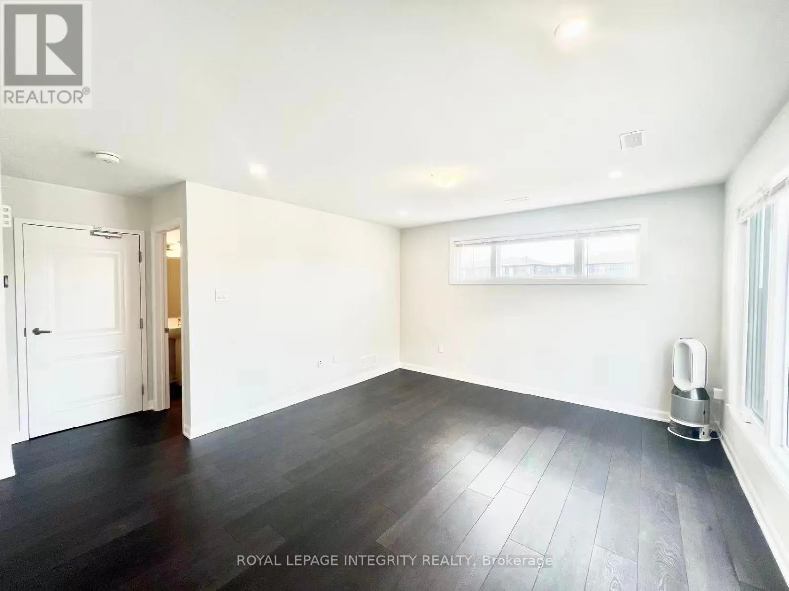 713 ARCADIAN PRIVATE