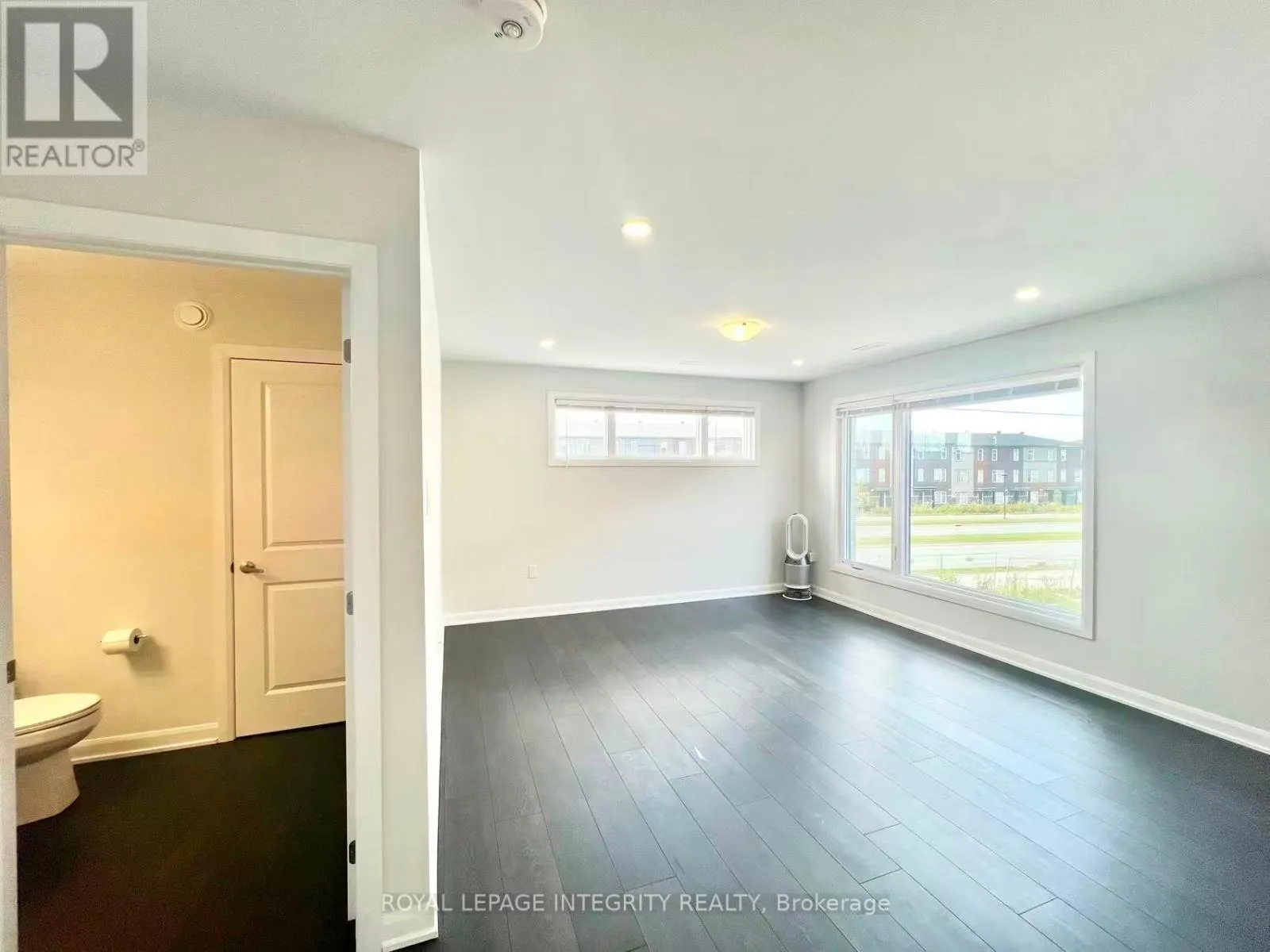 713 ARCADIAN PRIVATE