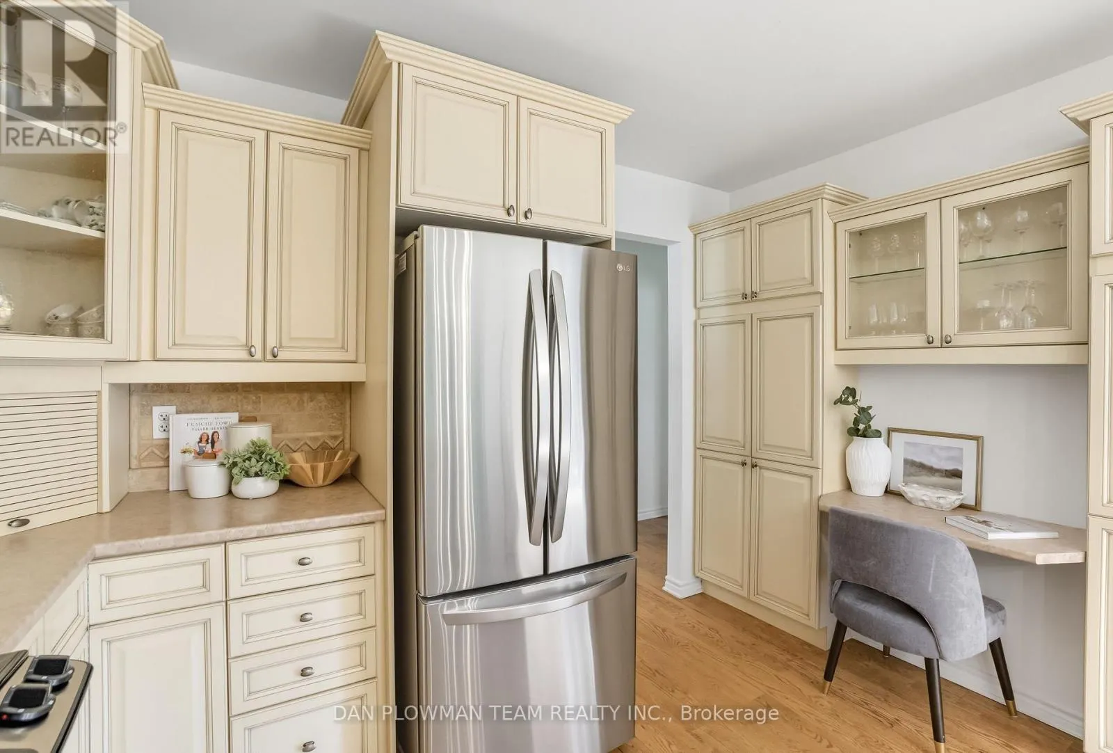 219 RUTTAN TERRACE