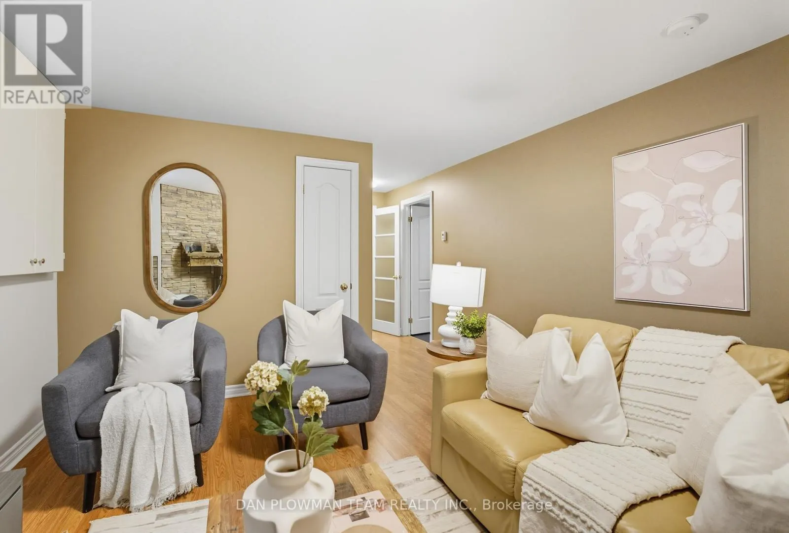 219 RUTTAN TERRACE