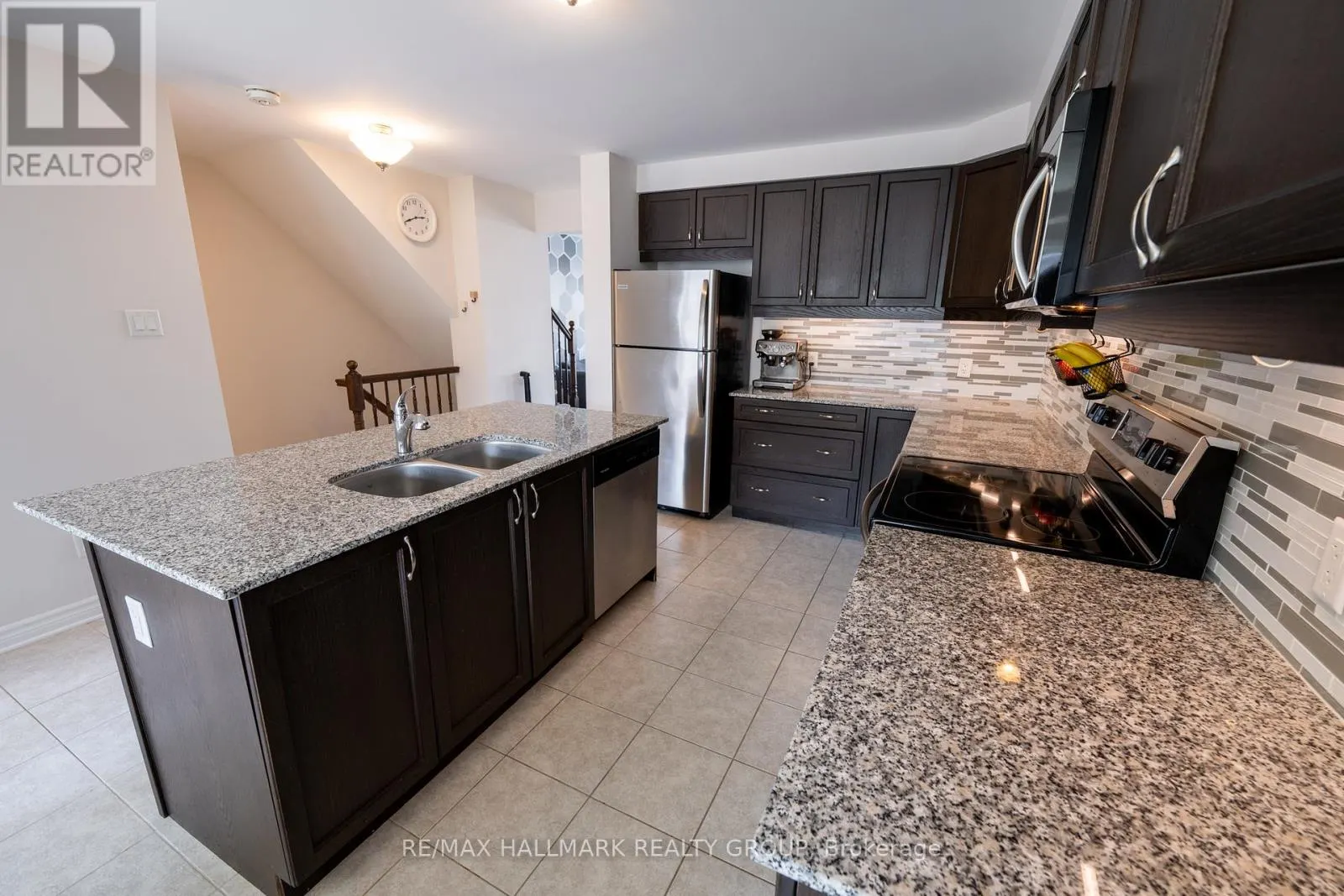 106 GELDERLAND PRIVATE