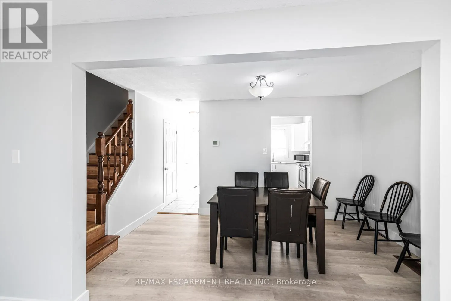 F - 25 BRYNA AVENUE