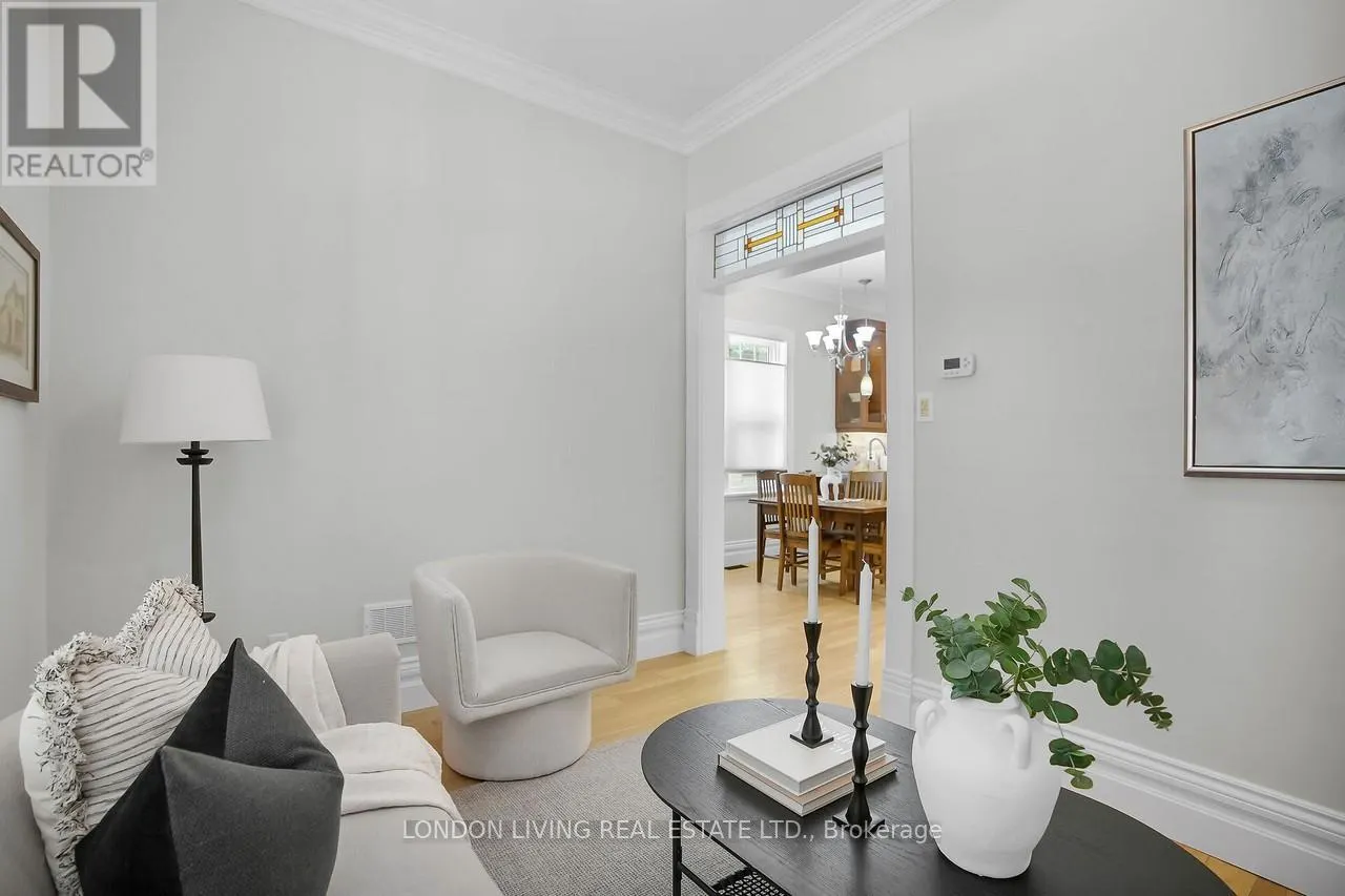 135 DUCHESS AVENUE