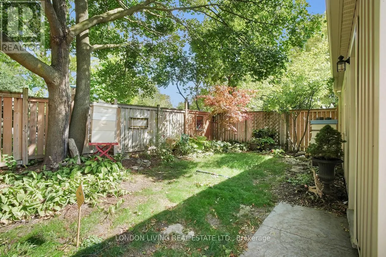 135 DUCHESS AVENUE