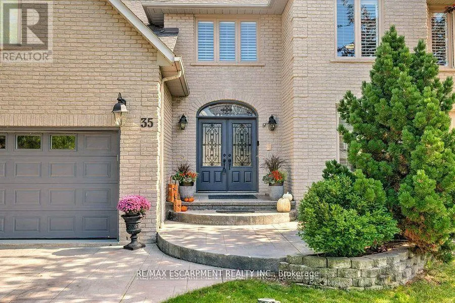 35 LIDO DRIVE