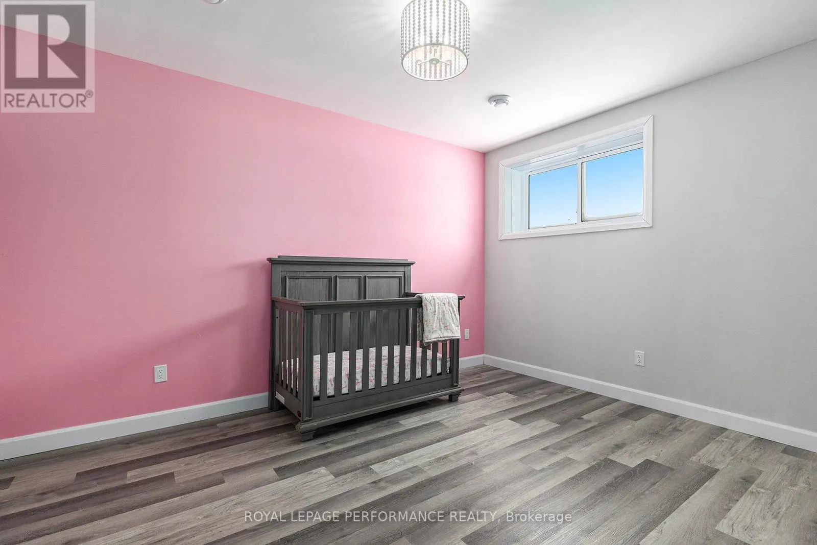 209 DES VIOLETTES STREET