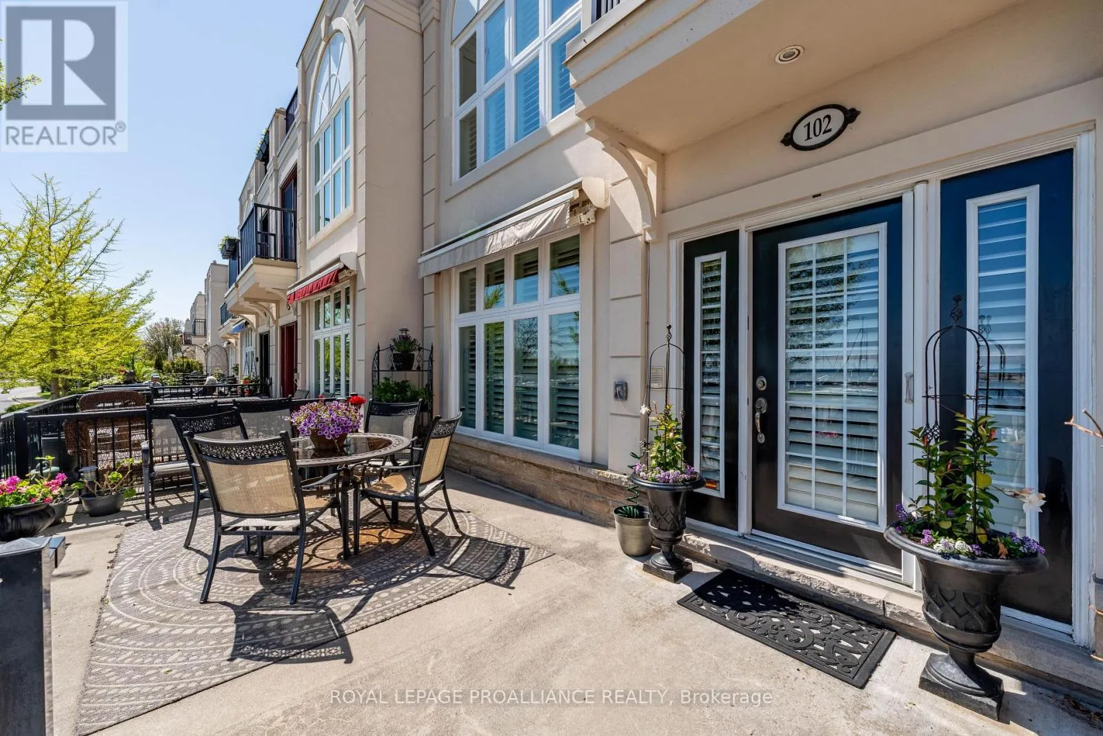 102 - 165 DIVISION STREET, #102