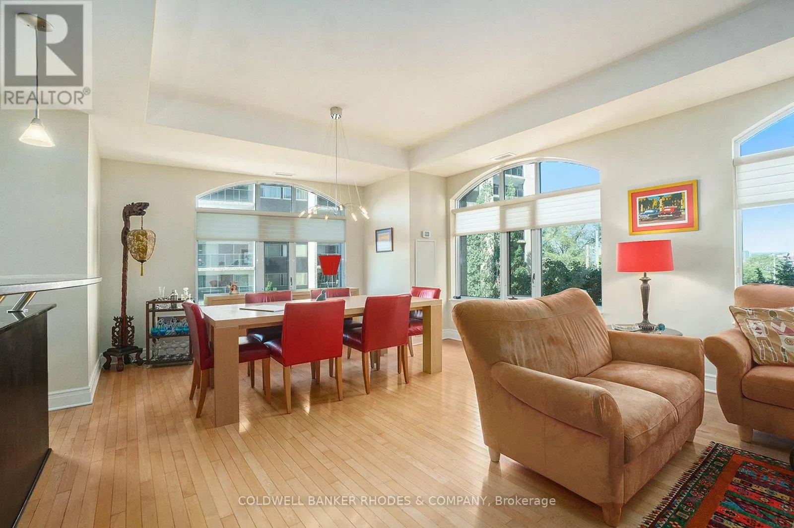 401 - 95 BRONSON AVENUE