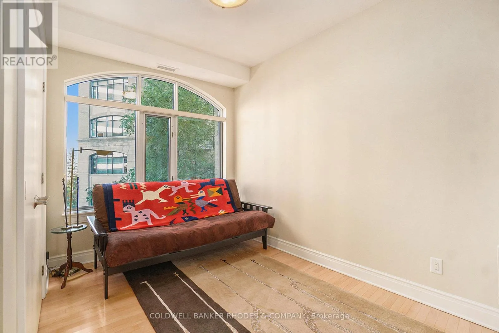 401 - 95 BRONSON AVENUE