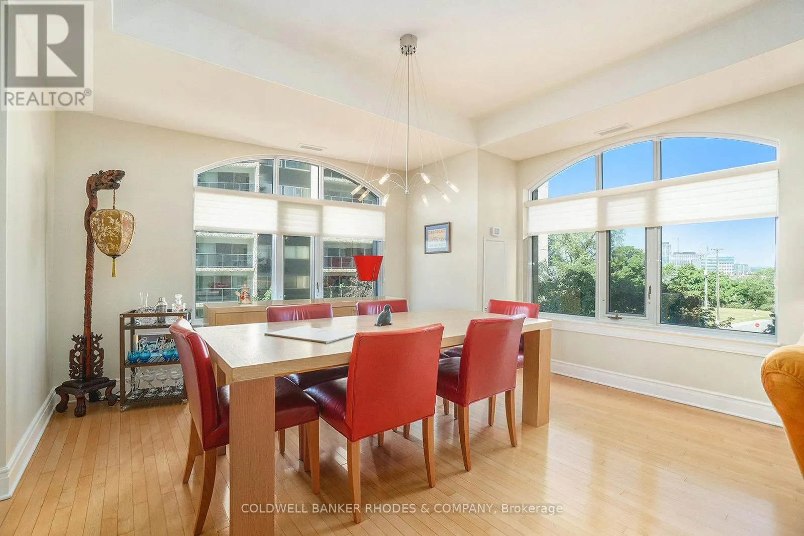 401 - 95 BRONSON AVENUE