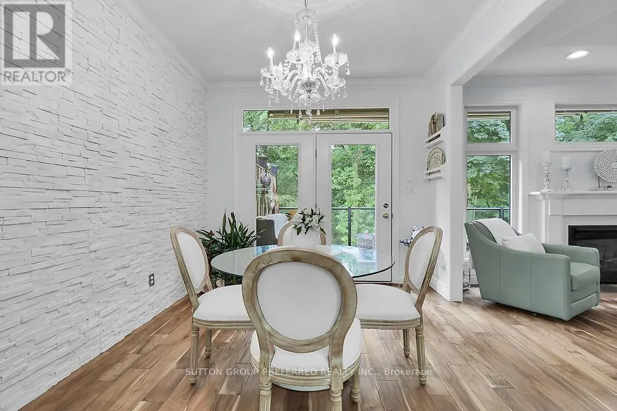 6 - 398 OLD RIVERSIDE DRIVE, #6