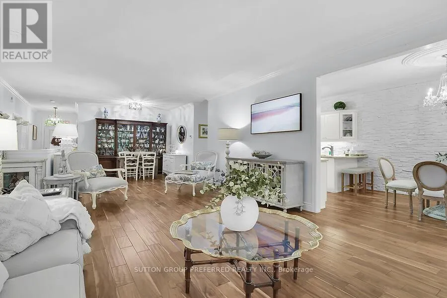 6 - 398 OLD RIVERSIDE DRIVE, #6