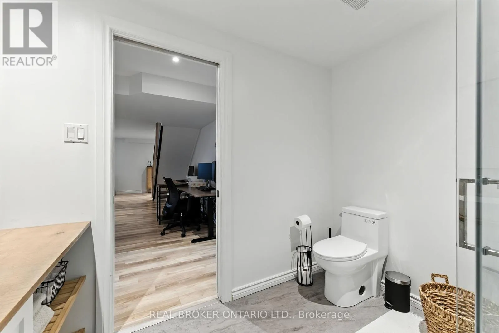 133 RAINA WAY