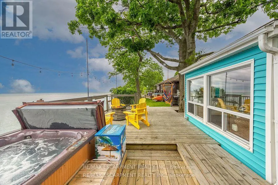 2090 LAKESHORE ROAD