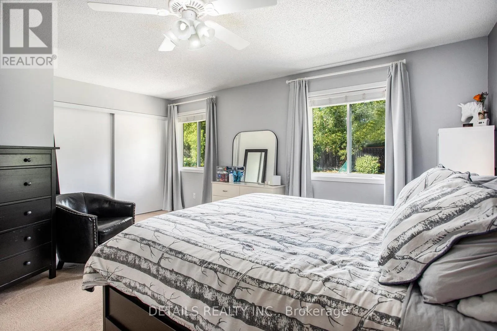 141 DUNTROON CIRCLE