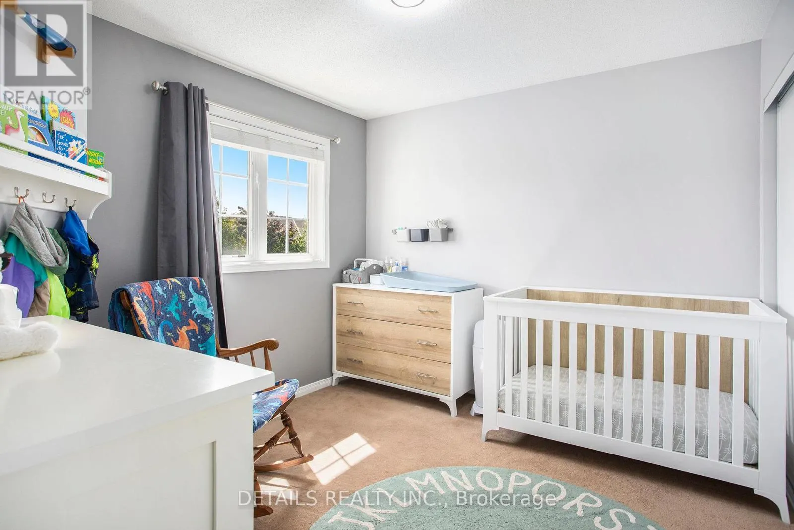 141 DUNTROON CIRCLE