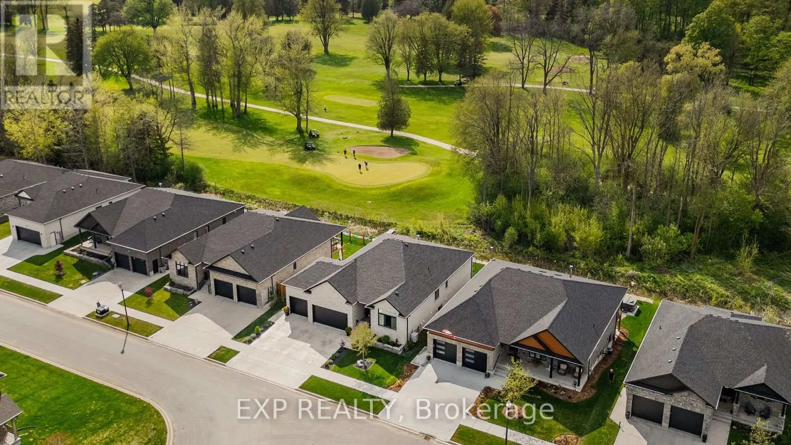 41 GILMER CRESCENT