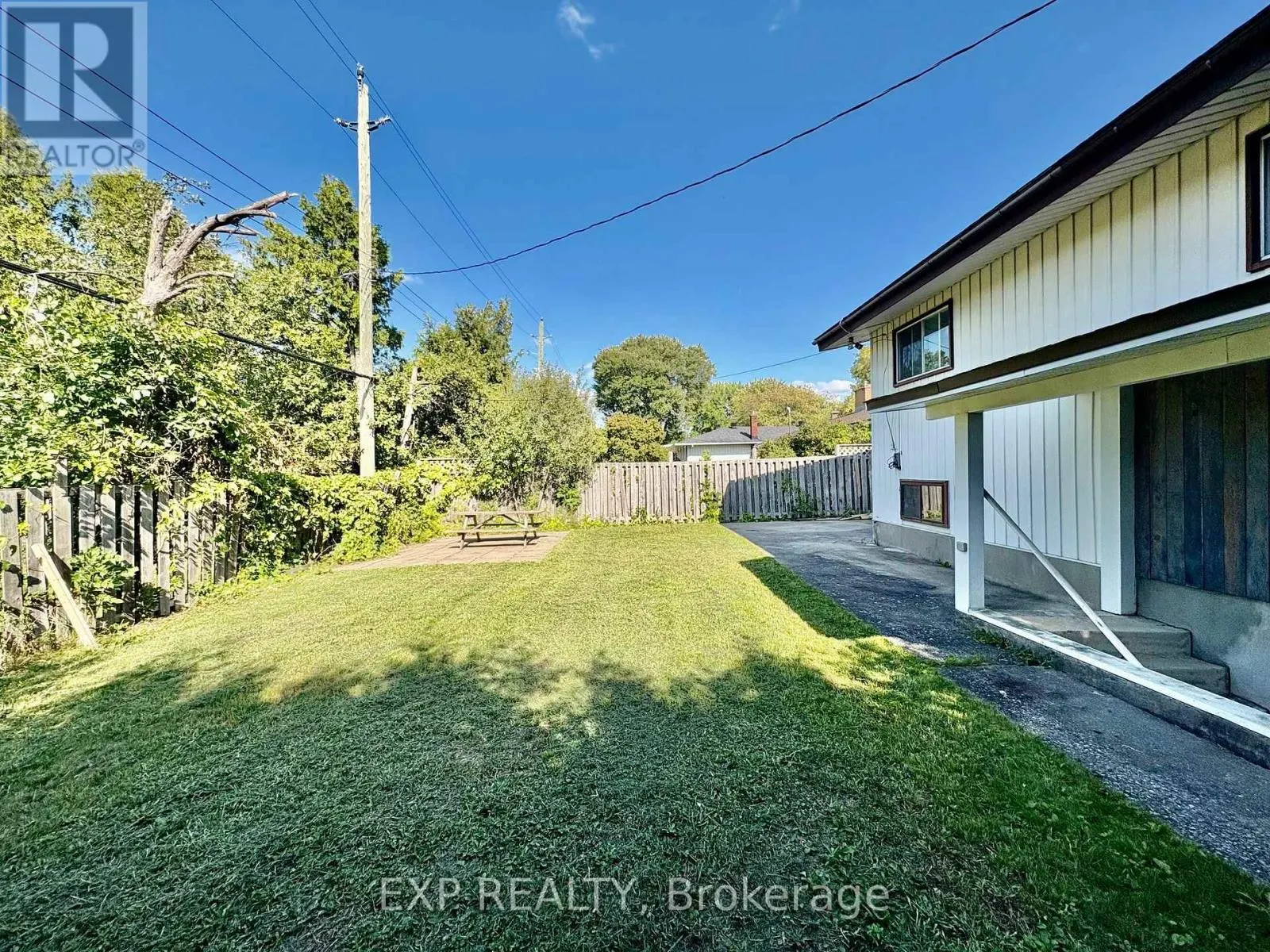 681 FIELDING DRIVE