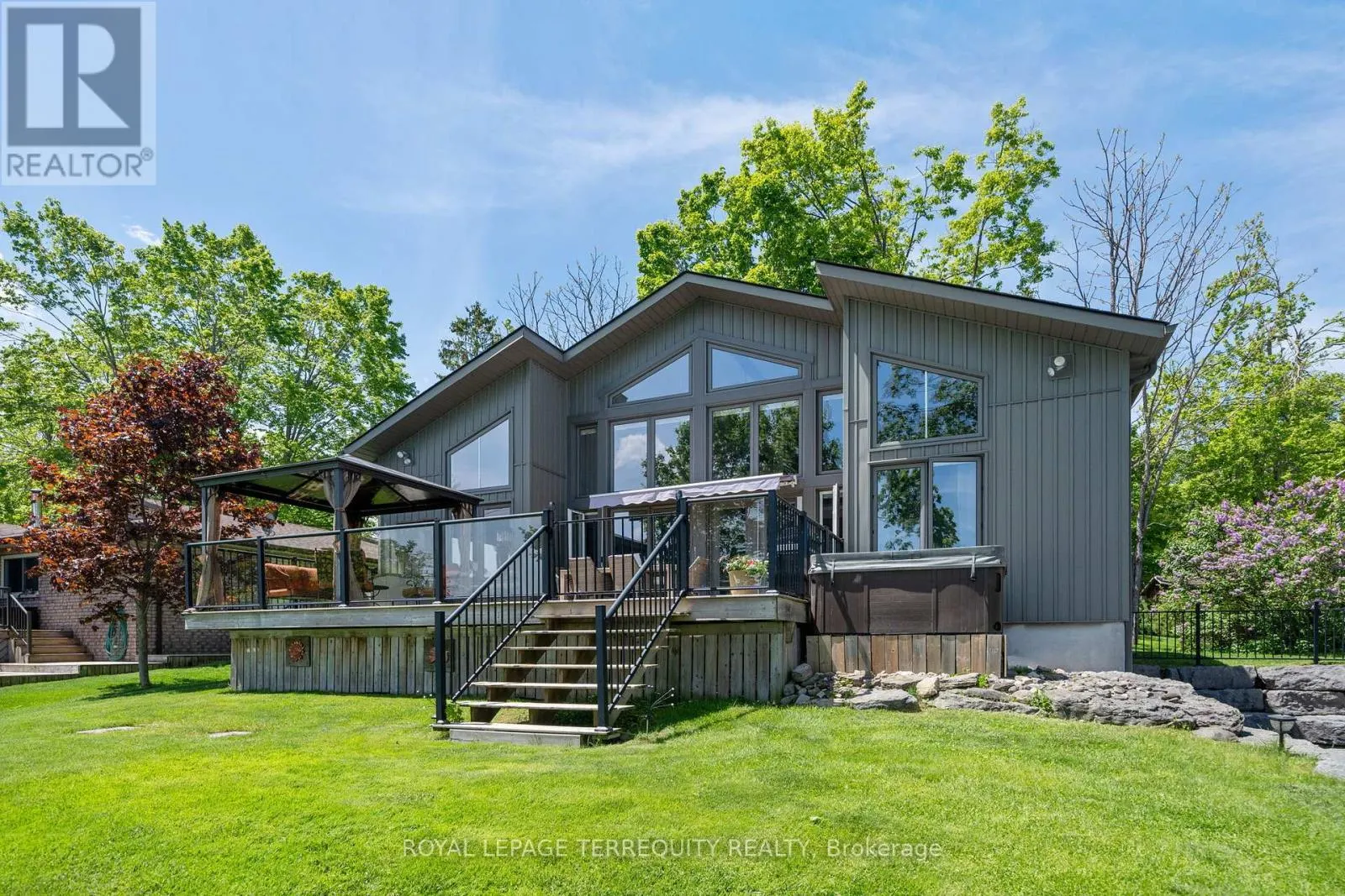 18 MILLER ROAD