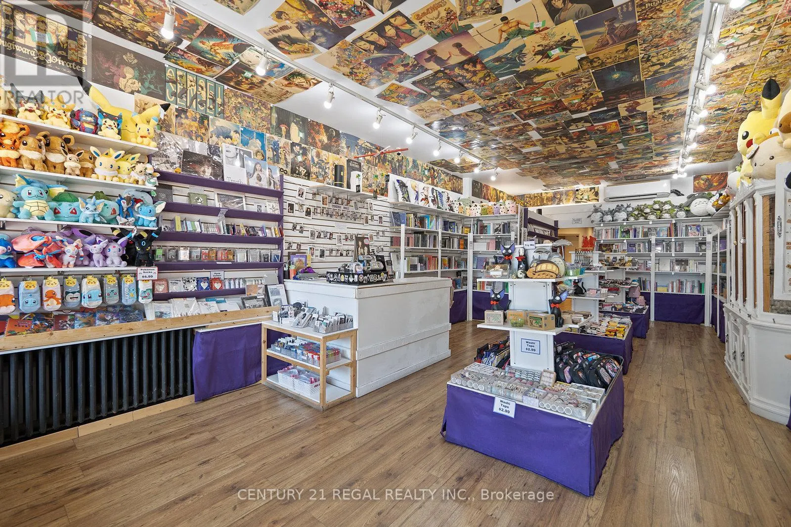 239 KING STREET E