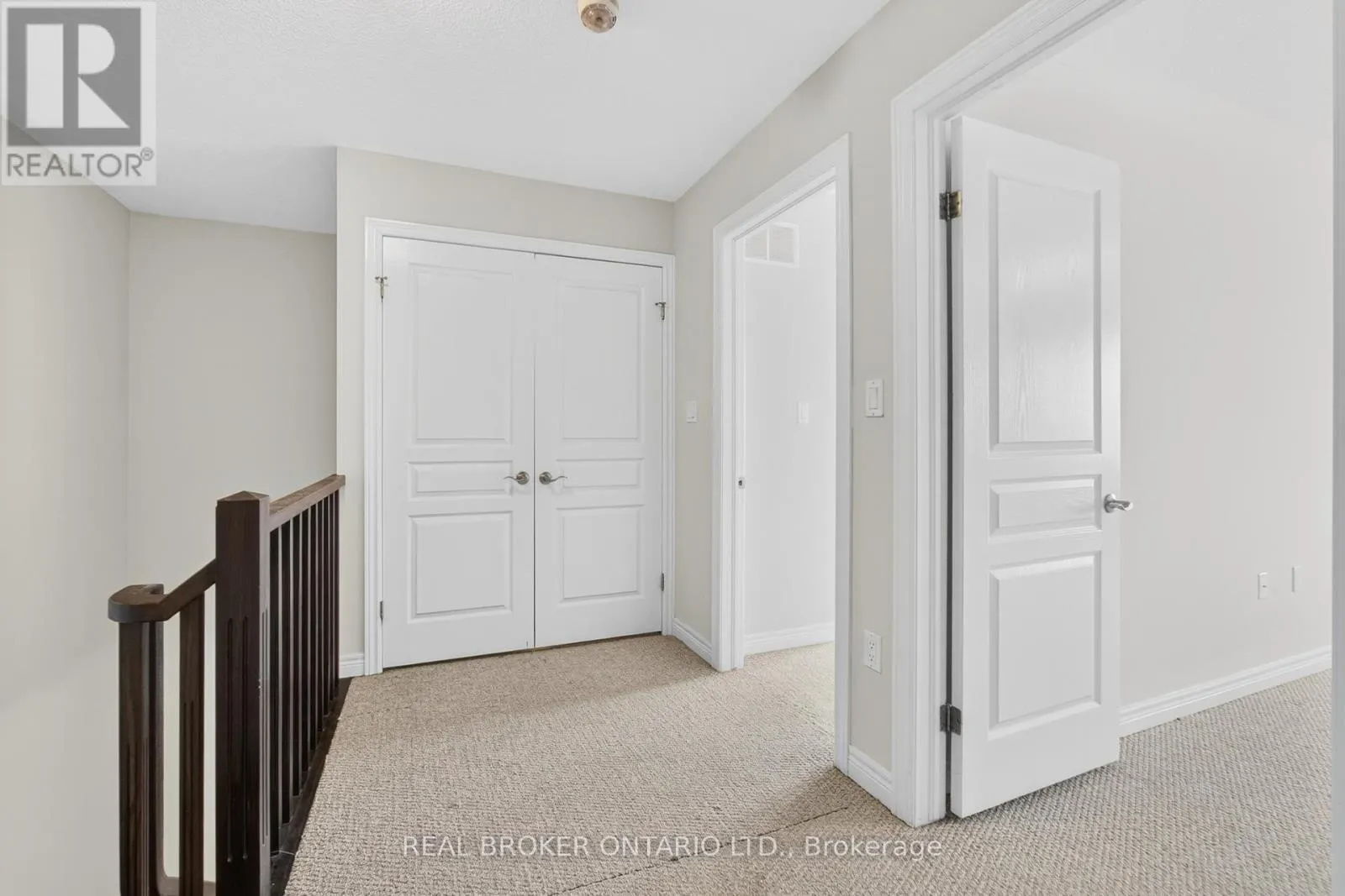 7 LADYBELL LANE