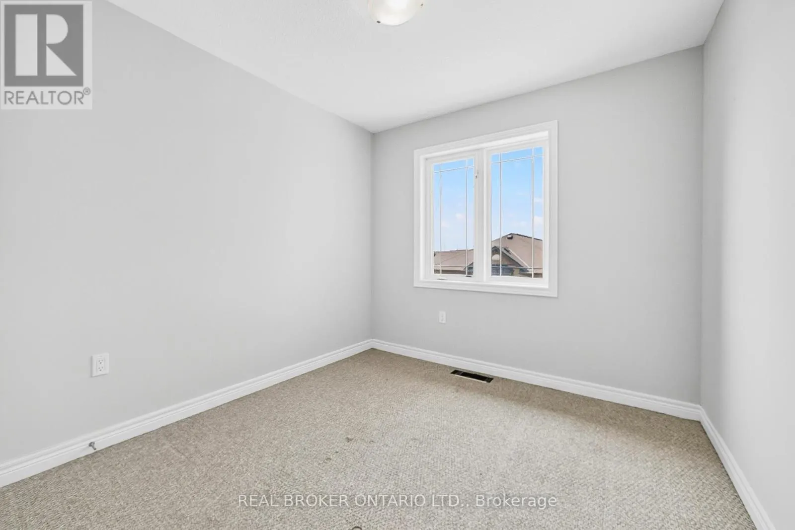 7 LADYBELL LANE